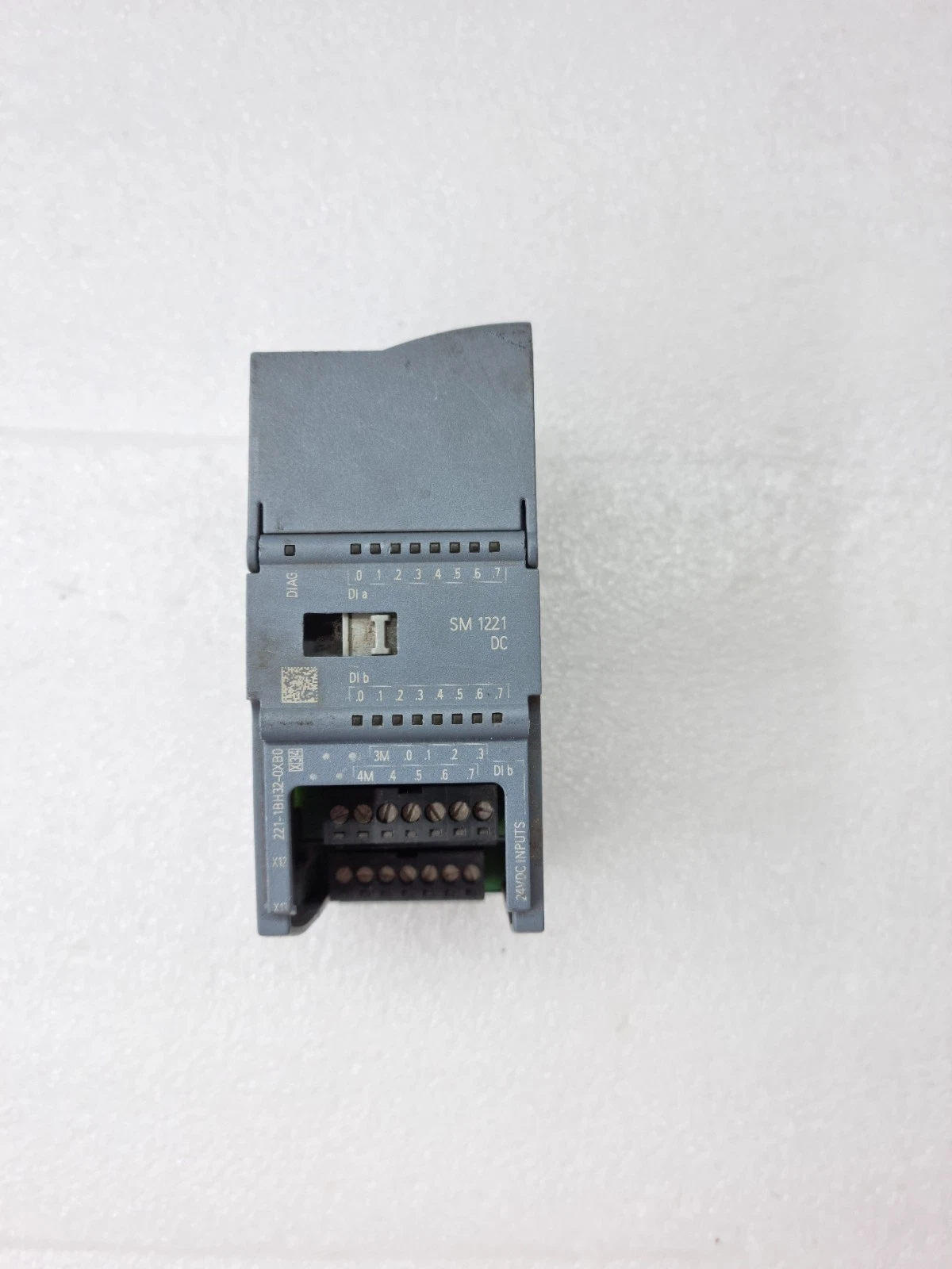 USED SIEMENS SIMATIC S7-1200 SM 1221 DC 6ES7 221-1BH32-0XB0 DIGITAL INPUT MODULE